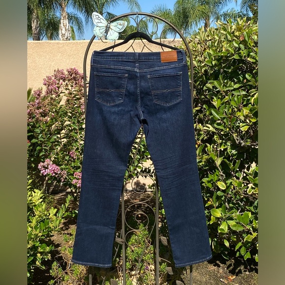 Lucky Brand Women’s Jeans - Picture 5 of 11